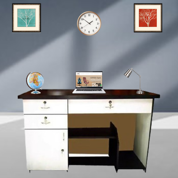 Office desk (4X2)